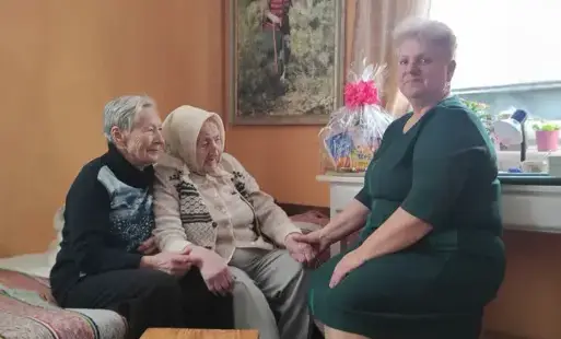 Zdjęcie do Jubileusz 105 urodzin Pani Henryki Kasprzak